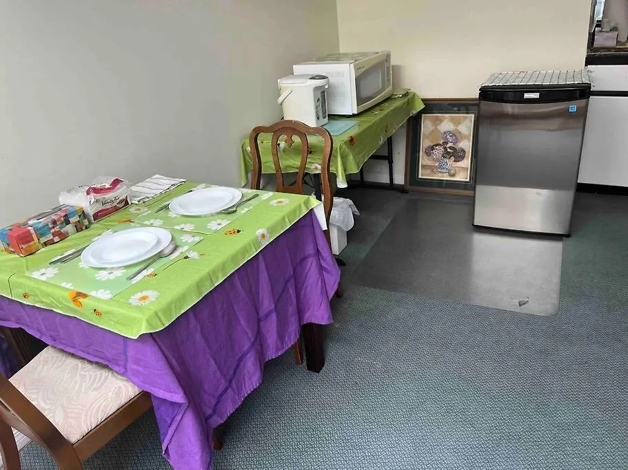 Near Downtown Yvr -2 Bedroom Private Suite Vancouver 0*,  Canada