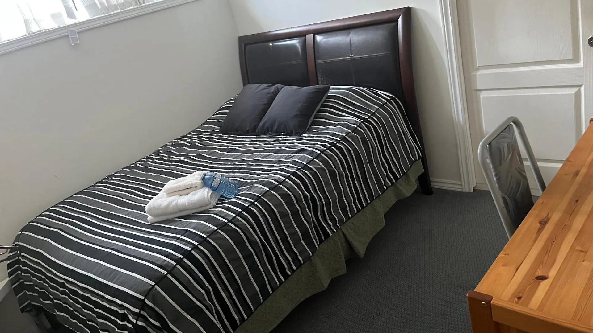 Holiday home Near Downtown Yvr -2 Bedroom Private Suite Vancouver